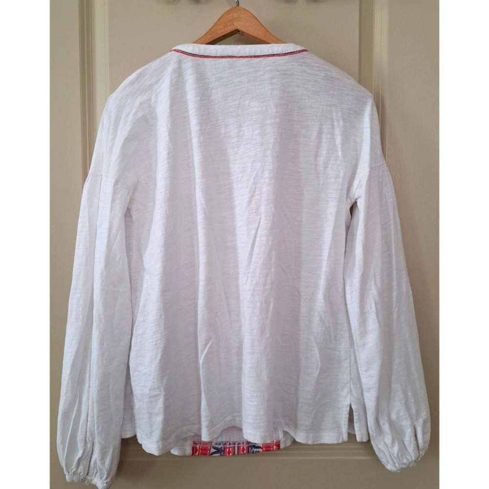 Boden | Embroidered V-Parth Boho Top Blouse - Picture 7 of 16